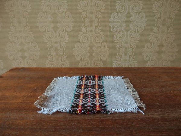 画像1: ハンガリー　織模様マット　ベージュ