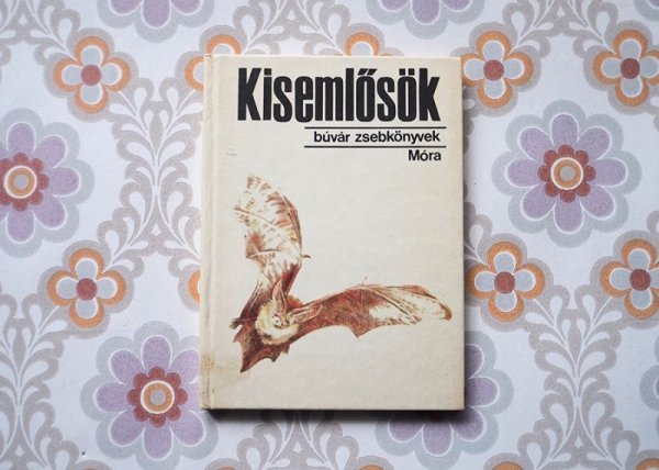画像1: ハンガリー　ミニ図鑑「小型哺乳類」　1981年 (1)