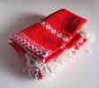 画像1: ハンガリー　赤いテーブルクロス（白の織模様）ヴィンテージ (1)