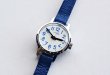 画像1: 東ドイツ　ヴィンテージ手巻き腕時計　婦人用　ルーラ　ブルー (1)