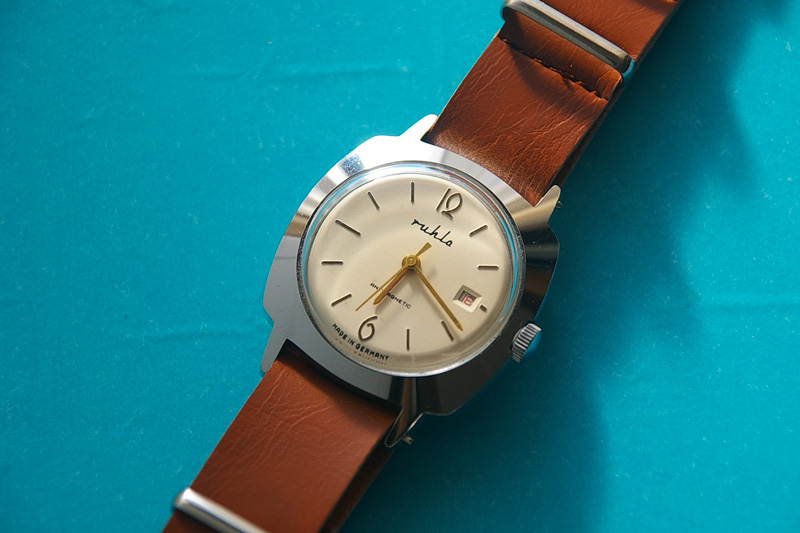 東ドイツ ルーラ 紳士用腕時計（手巻き） 1702 - イスクラ